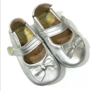 Umi Mary Jane Baby Shoes Silver Leather Size 5.5 M